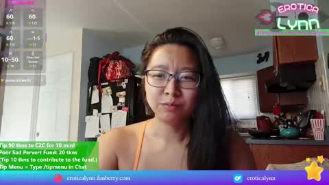 Lynn   online show from October 8, 7:09 pm