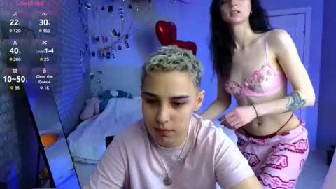 Amalia  Lexie online show from March 20, 11:15 am