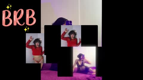 Snapshot of escarlett_wii chatting on February 19, 3:16 pm SCARLETT online show from February 19, 3:16 pm