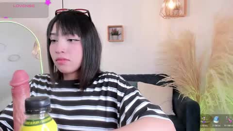 Snapshot of escarlett_wii chatting on October 18, 1:26 pm SCARLETT online show from October 18, 1:26 pm