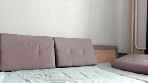 Esenya online show from November 4, 4:25 am