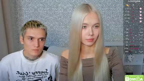 Megan and Brad online show from November 14, 5:04 pm