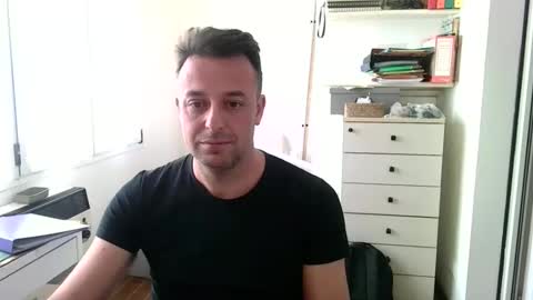 esibizionista 91 online show from May 8, 10:10 am