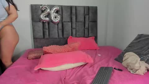 Perla online show from March 25, 7:26 am