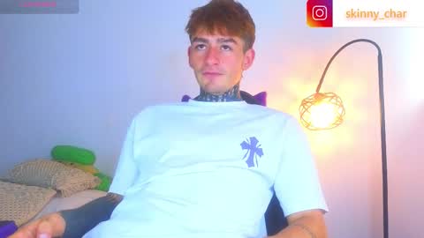 Esteban independent model online show from January 8, 3:40 pm