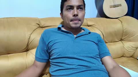 Snapshot of estebancot0314 chatting on February 26, 2:08 am Esteban online show from February 26, 2:08 am