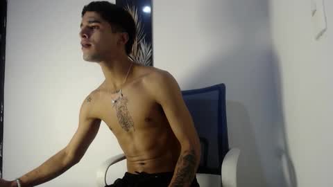 Esteban online show from March 2, 3:11 am