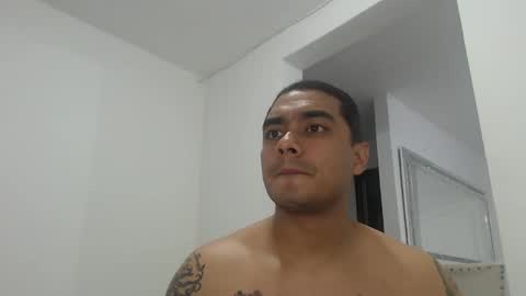 estebanmed92 online show from January 14, 7:44 pm