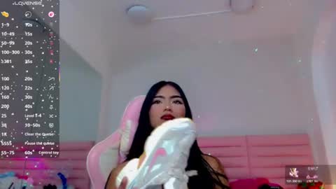 estefany_squirt online show from July 8, 4:16 am