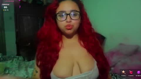 Estefania online show from June 24, 11:12 pm