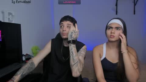 estivenvel online show from April 16, 4:29 pm