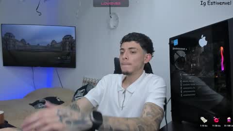 estivenvel online show from February 17, 5:56 pm