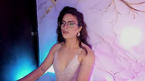 Snapshot of eterea_blow chatting on October 11, 3:44 am Eterea online show from October 11, 3:44 am
