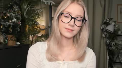 Natalie online show from January 9, 5:57 am