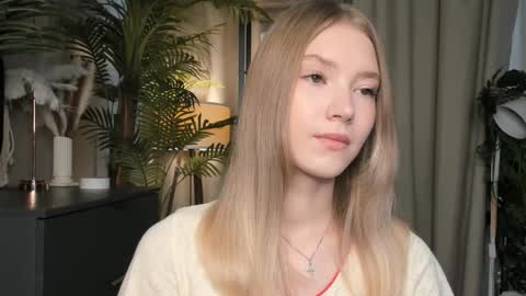 Natalie online show from November 8, 5:54 am