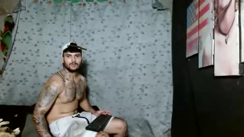 ethanjobs online show from December 5, 11:02 pm