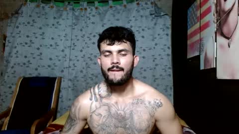 Snapshot of etha_bossx chatting on October 3, 8:50 pm ethanjobs online show from October 3, 8:50 pm