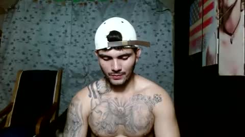 Snapshot of etha_bossx chatting on October 16, 8:07 pm ethanjobs online show from October 16, 8:07 pm