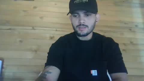 Snapshot of etha_bossx chatting on February 3, 4:41 pm ethanjobs online show from February 3, 4:41 pm