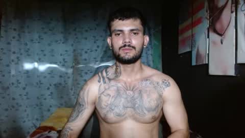 Snapshot of etha_bossx chatting on February 19, 4:33 pm ethanjobs online show from February 19, 4:33 pm