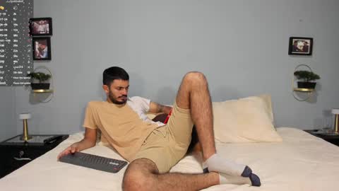 Snapshot of ethan_adam chatting on January 17, 2:29 am ADAM TAYLOR ETHAN CAMBAL INDEPENDENT MODELS online show from January 17, 2:29 am