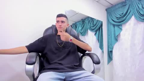 Ethan online show from January 24, 8:53 pm