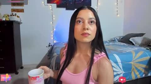  Chloe  Ethan  online show from February 1, 4:09 am