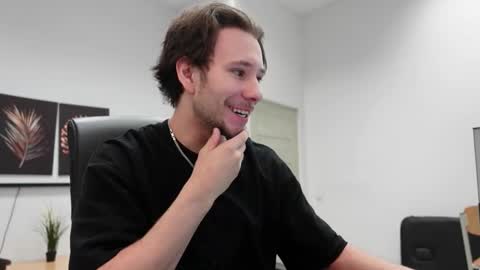 Ethan online show from October 11, 7:35 am