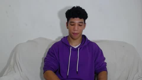 Ethan Noir online show from February 22, 8:20 pm