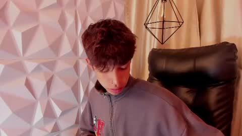 Ethan online show from July 10, 11:37 am