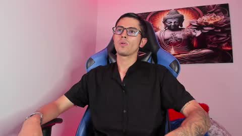 ETHAN SAI online show from February 25, 6:01 pm