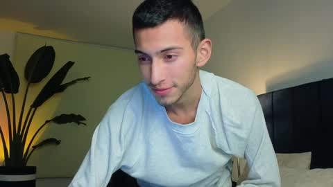 Joan online show from December 21, 4:52 am