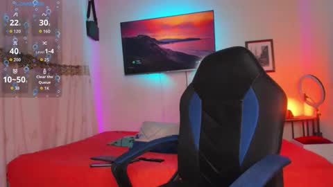 ethan travis online show from December 20, 12:39 am