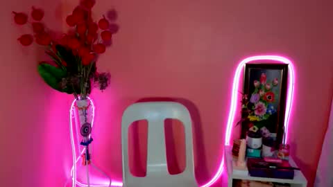 DAVE online show from September 15, 6:09 pm