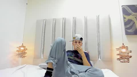 Mauricio Marin Antia online show from March 2, 5:19 am