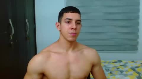 ethan_wright_ online show from November 27, 5:15 am