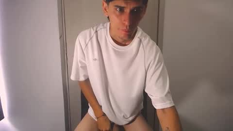 EthanColeeman online show from February 2, 3:52 pm