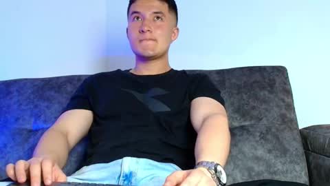 ethanconnor_ online show from November 25, 9:02 pm