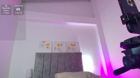 ethanconnor_ online show from May 19, 11:39 am