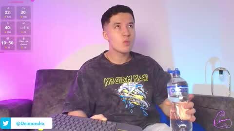 ethanconnor_ online show from February 7, 12:30 pm