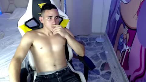 Ethan online show from March 6, 2:41 am