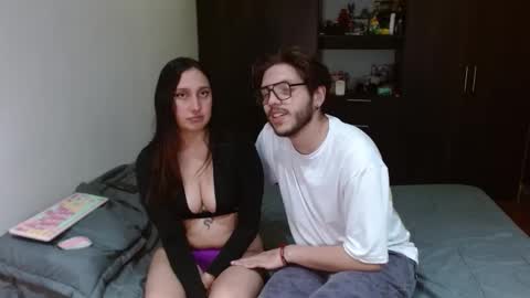 Snapshot of ethanrose23 chatting on October 8, 6:30 am ethan and eve online show from October 8, 6:30 am