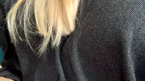Snapshot of eugenakhouri chatting on September 19, 5:44 am Lana online show from September 19, 5:44 am