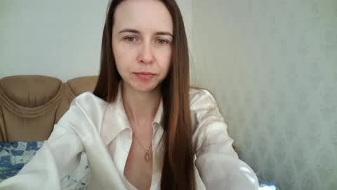 Snapshot of eva00186 chatting on February 16, 10:43 am eva00186 online show from February 16, 10:43 am