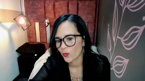 EVA FOXX online show from November 11, 9:06 pm