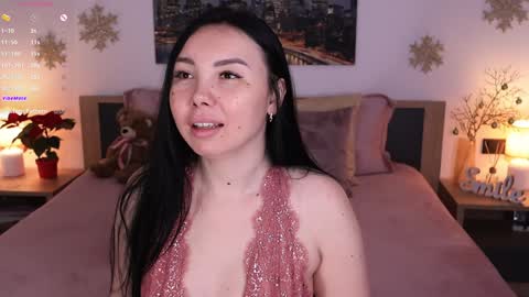 Snapshot of eva__si chatting on December 20, 8:17 am Eva online show from December 20, 8:17 am