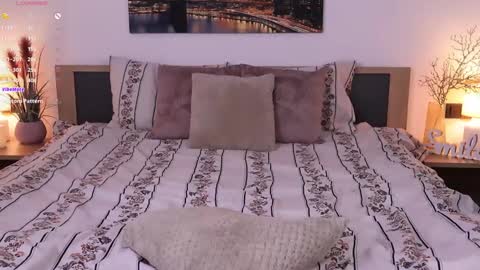 Snapshot of eva__si chatting on February 20, 8:28 am Eva online show from February 20, 8:28 am