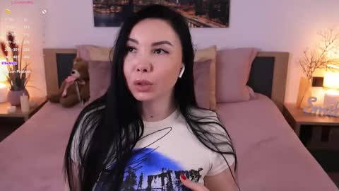Snapshot of eva__si chatting on February 21, 10:50 am Eva online show from February 21, 10:50 am