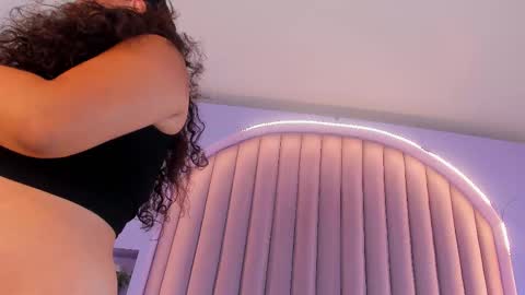Snapshot of eva_daemon chatting on March 4, 5:45 pm EVA DAEMON online show from March 4, 5:45 pm
