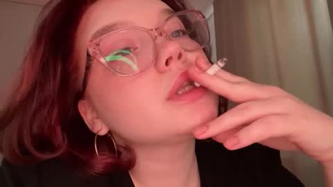 eva_kittenn online show from February 18, 6:35 am